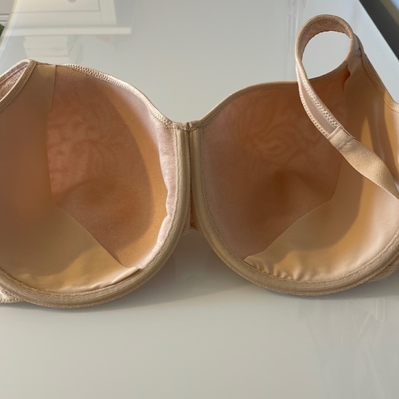 NWOT Wacoal Women’s Awareness Contour Underwire Bra in Nude, Size 40DDD - Picture 13 of 16